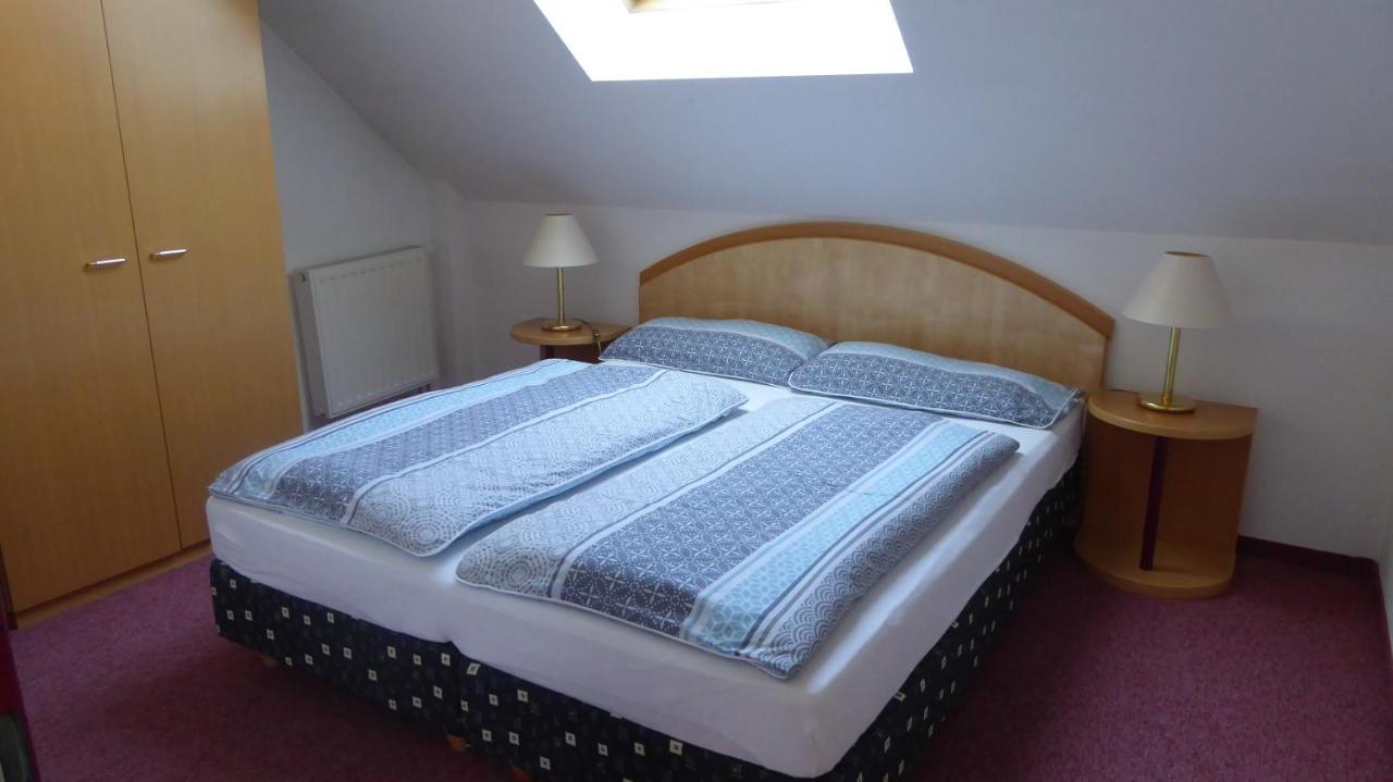 Familien Chalet Mit Direktem Bademantelgang Zur Therme Lutzmannsburg Extérieur photo
